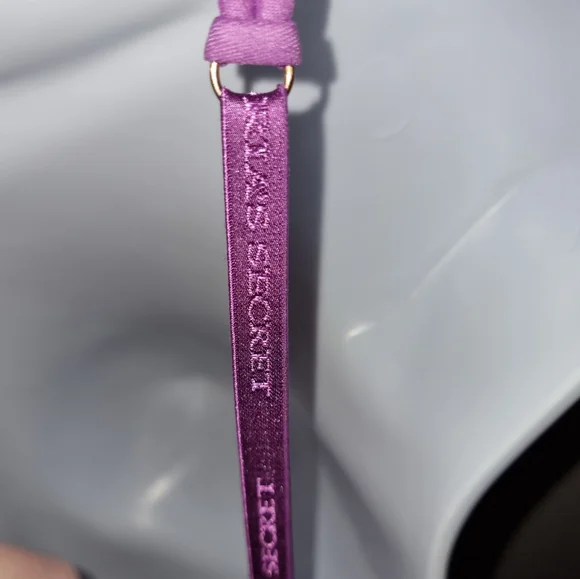 Victoria's Secret NWT Purple Demi Bra - Picture 5 of 9